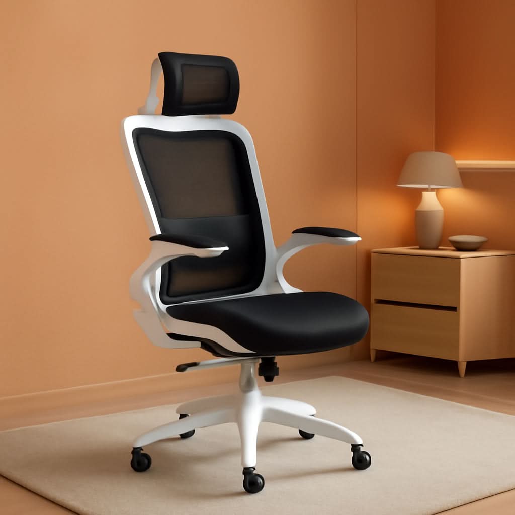 Silla de oficina ergonómica de malla con respaldo alto y ruedas, negra