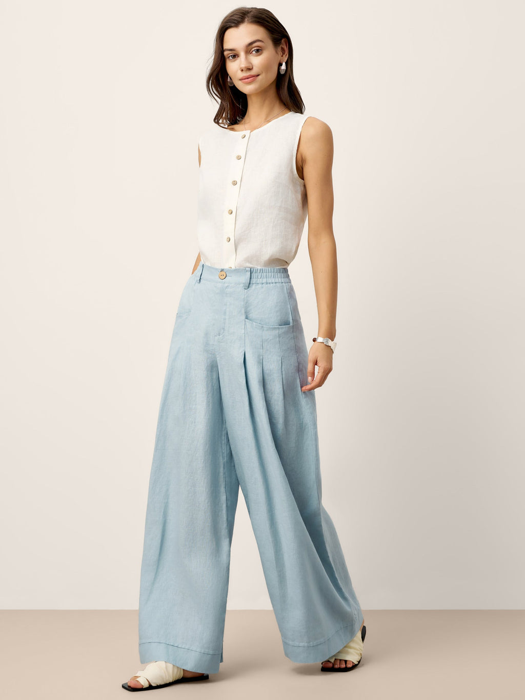 Pantalones VERIDIANA de lino 100% con pliegues esculpidos y espalda elástica, de corte relajado