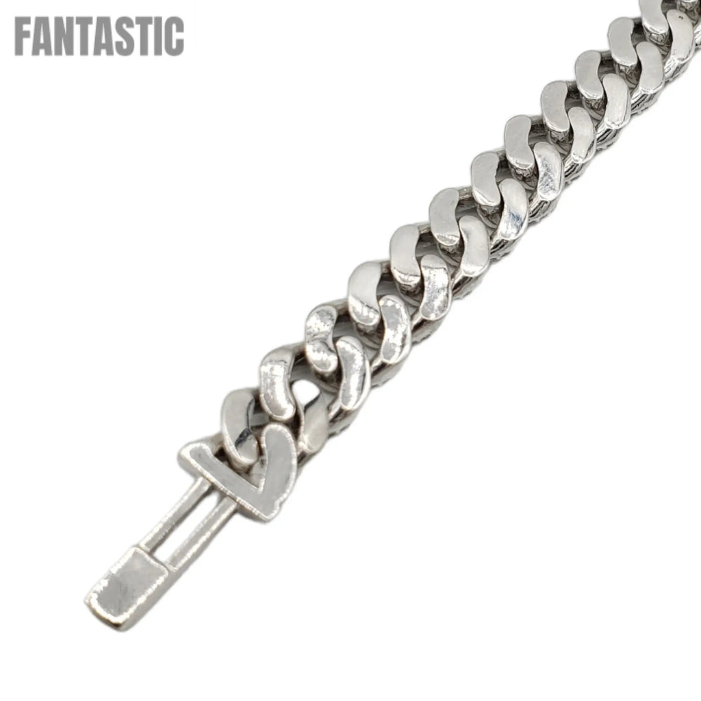 Cadenas cubanas de oro 10K con diamantes (9mm)