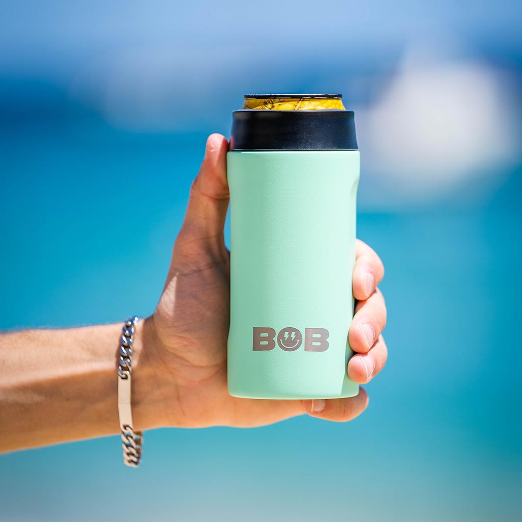 Enfriador de latas delgado de 12 oz "Bob's Chillin"