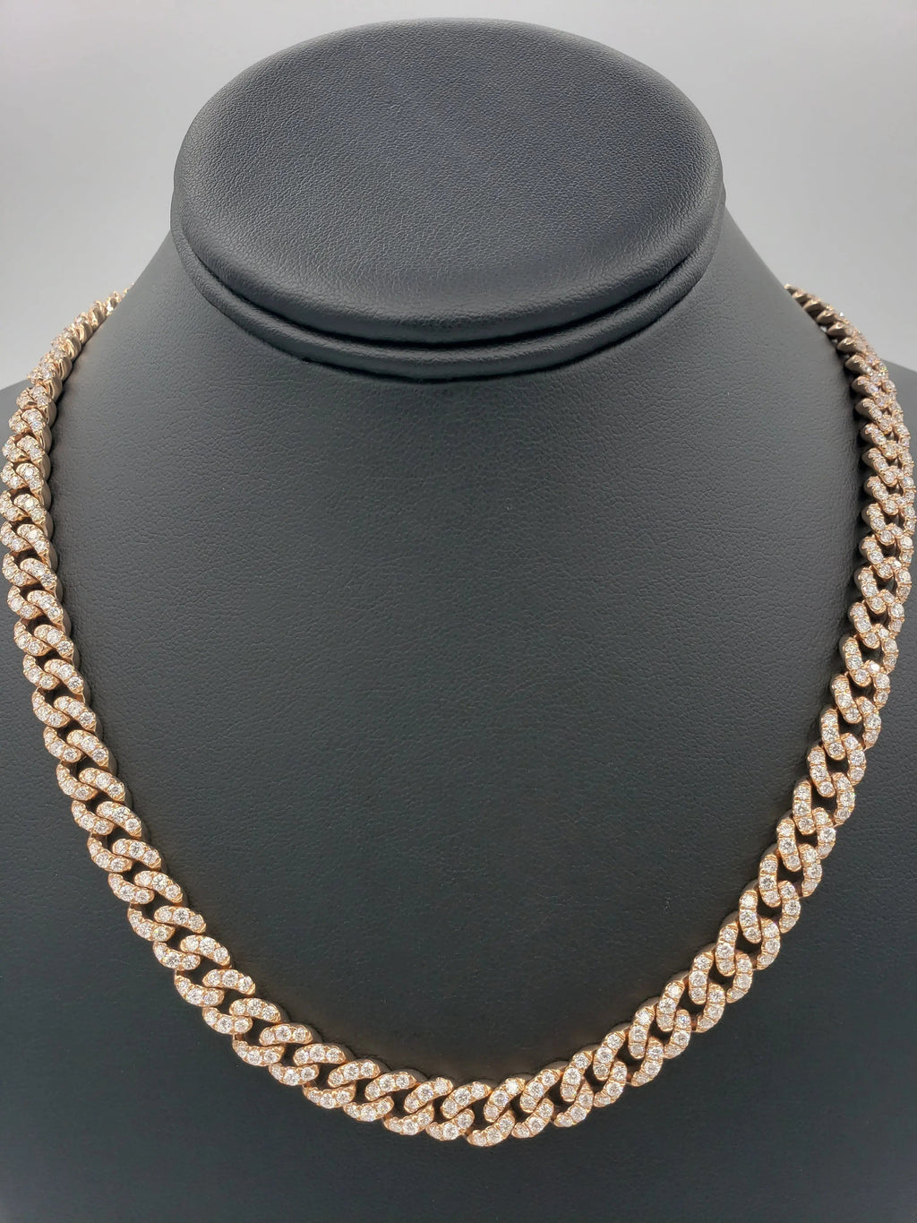 Cadena Cubana de Oro Rosa de 14K con Diamantes (93.3 Gramos)