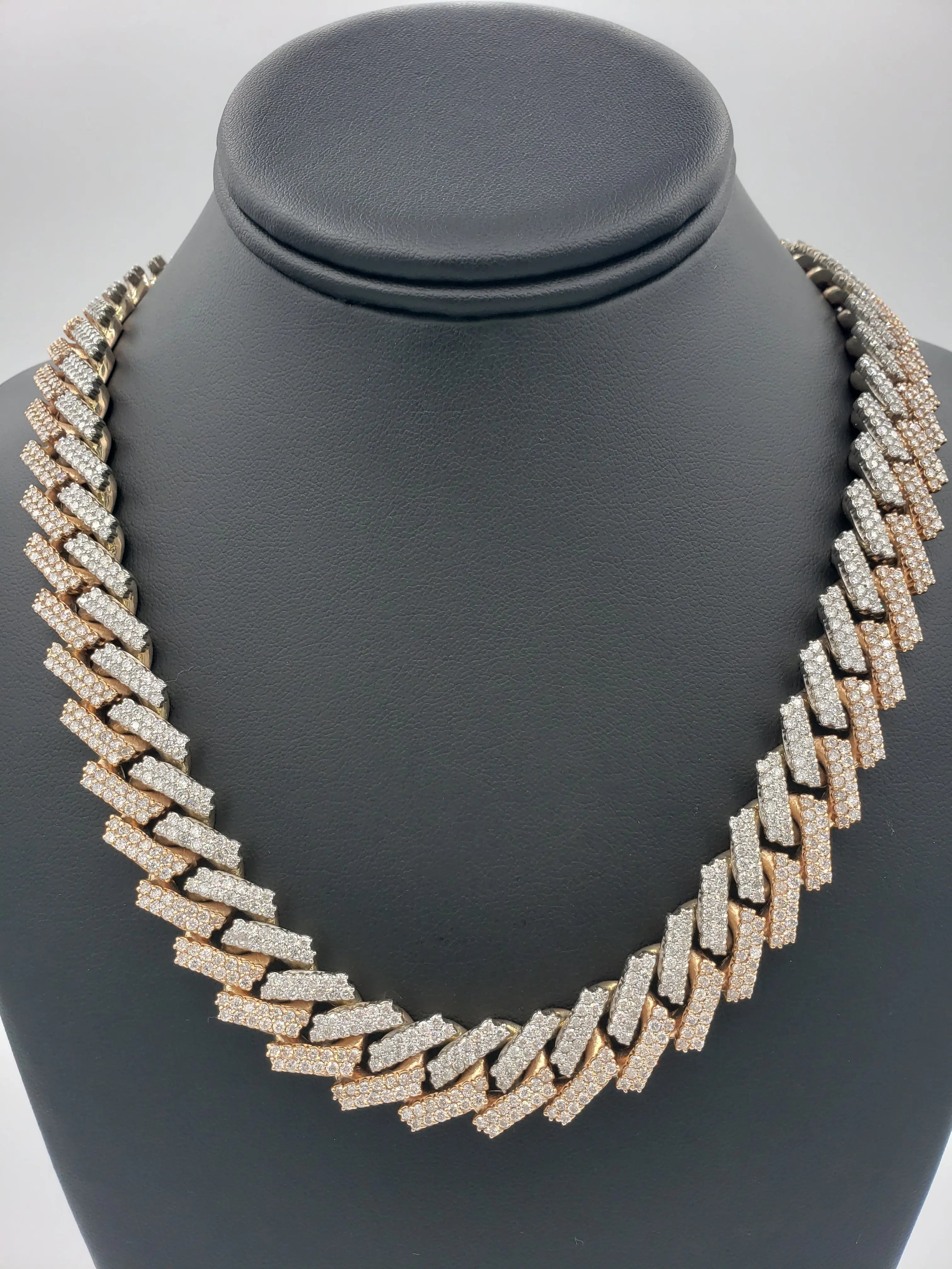 Cadena Cubana de Oro 14K con Diamantes, Dos Tonos (325 Gramos)