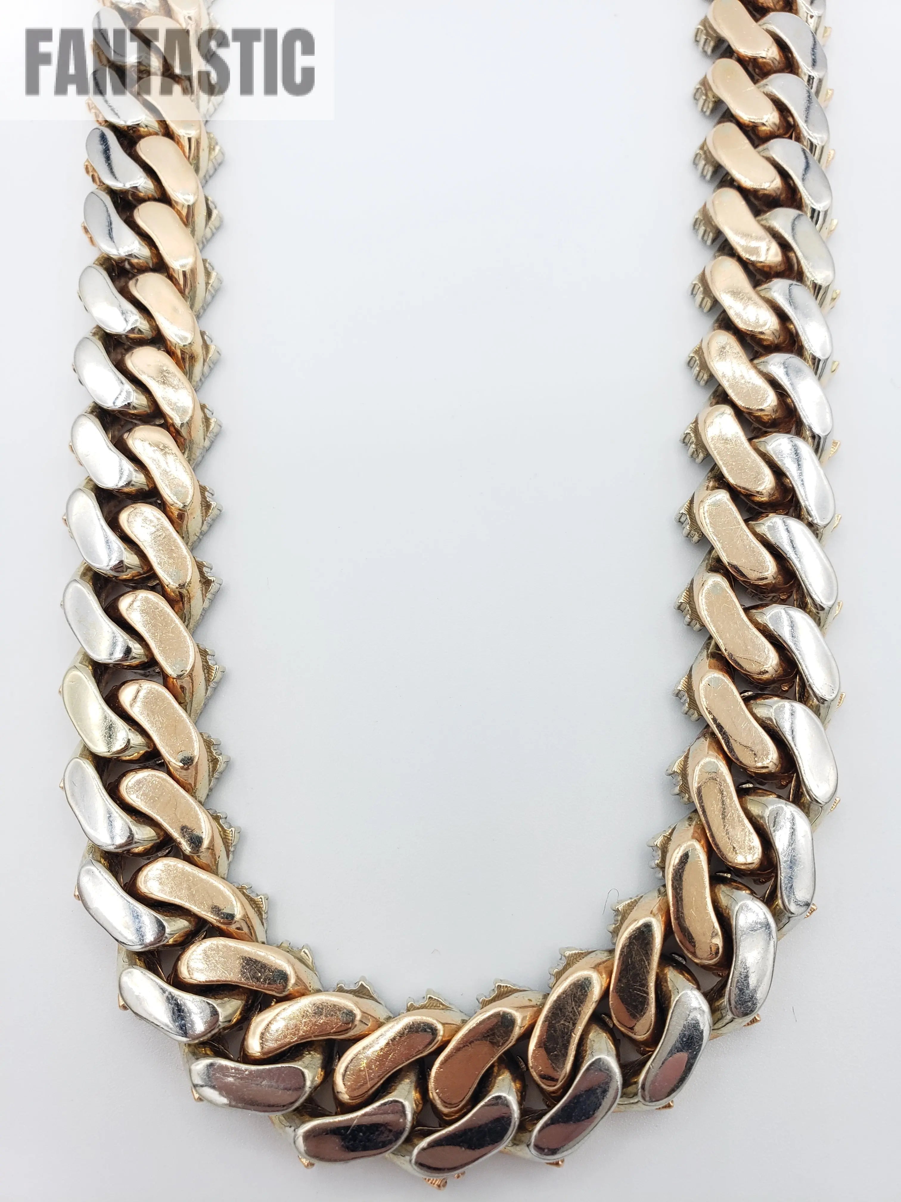 Cadena Cubana de Oro 14K con Diamantes, Dos Tonos (325 Gramos)