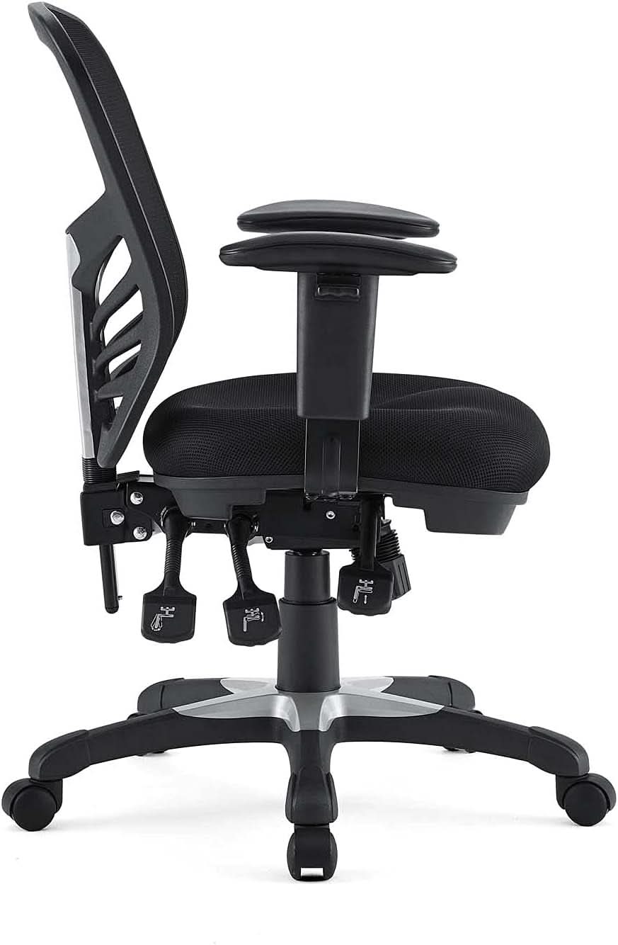 Silla de oficina ergonómica de malla articulada, color negro, con soporte lumbar