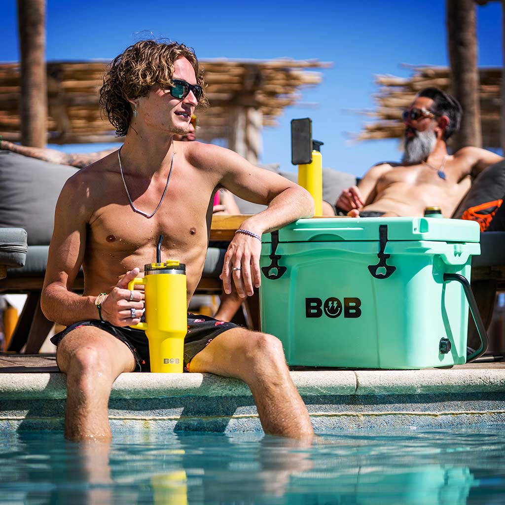 Nevera rígida "Wingman" de 25QT / 23,6L