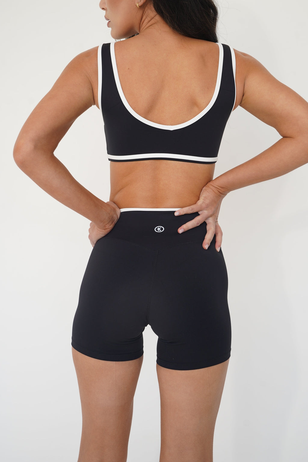 Estoy justo donde necesito estar Sujetador deportivo Black Butter
