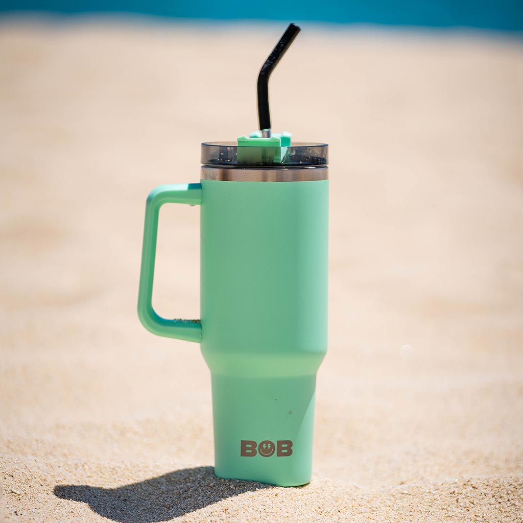 Vaso Térmico "Roadie" de 40 oz – ¡Tu Compañero de Bebidas Definitivo!