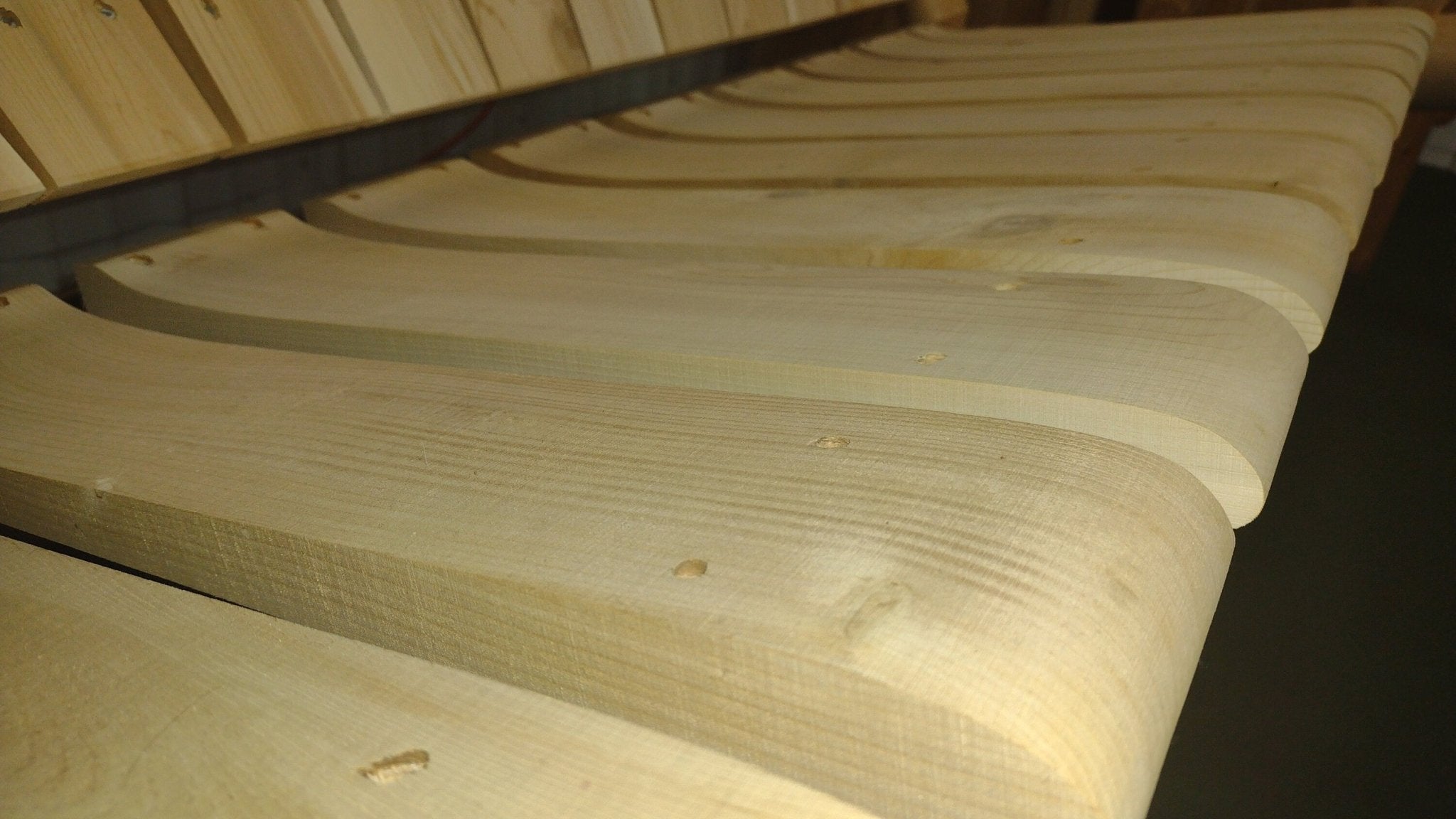 Columpios de madera para el jardín