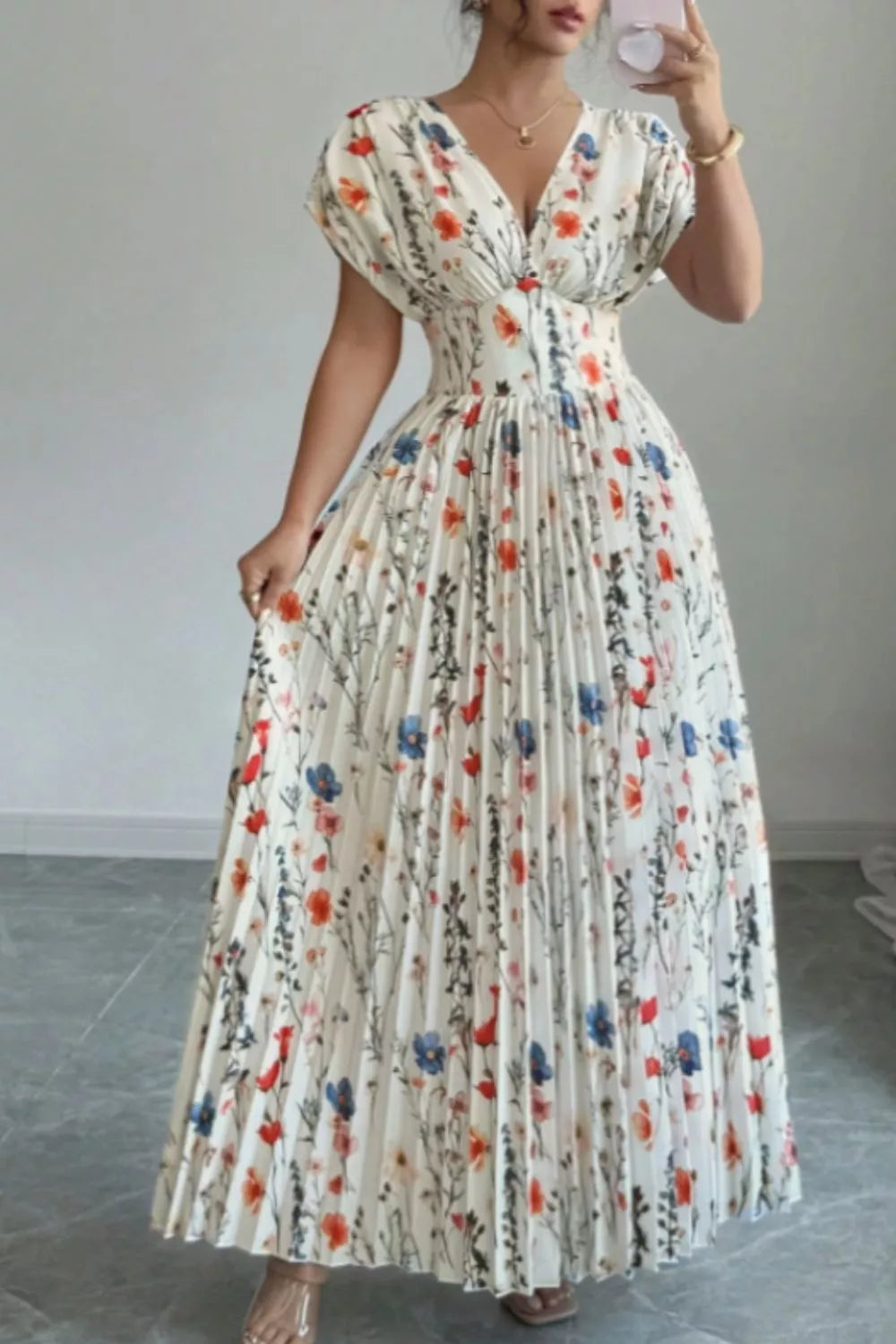 Floral Print Pleated Maxi Dress