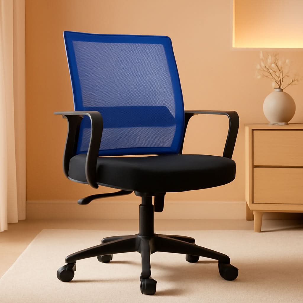 Silla de oficina ergonómica de malla con soporte lumbar azul