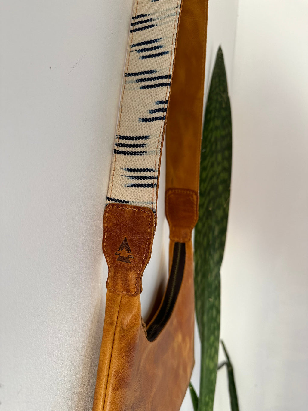 Rango Purse - Tan and White Stripe