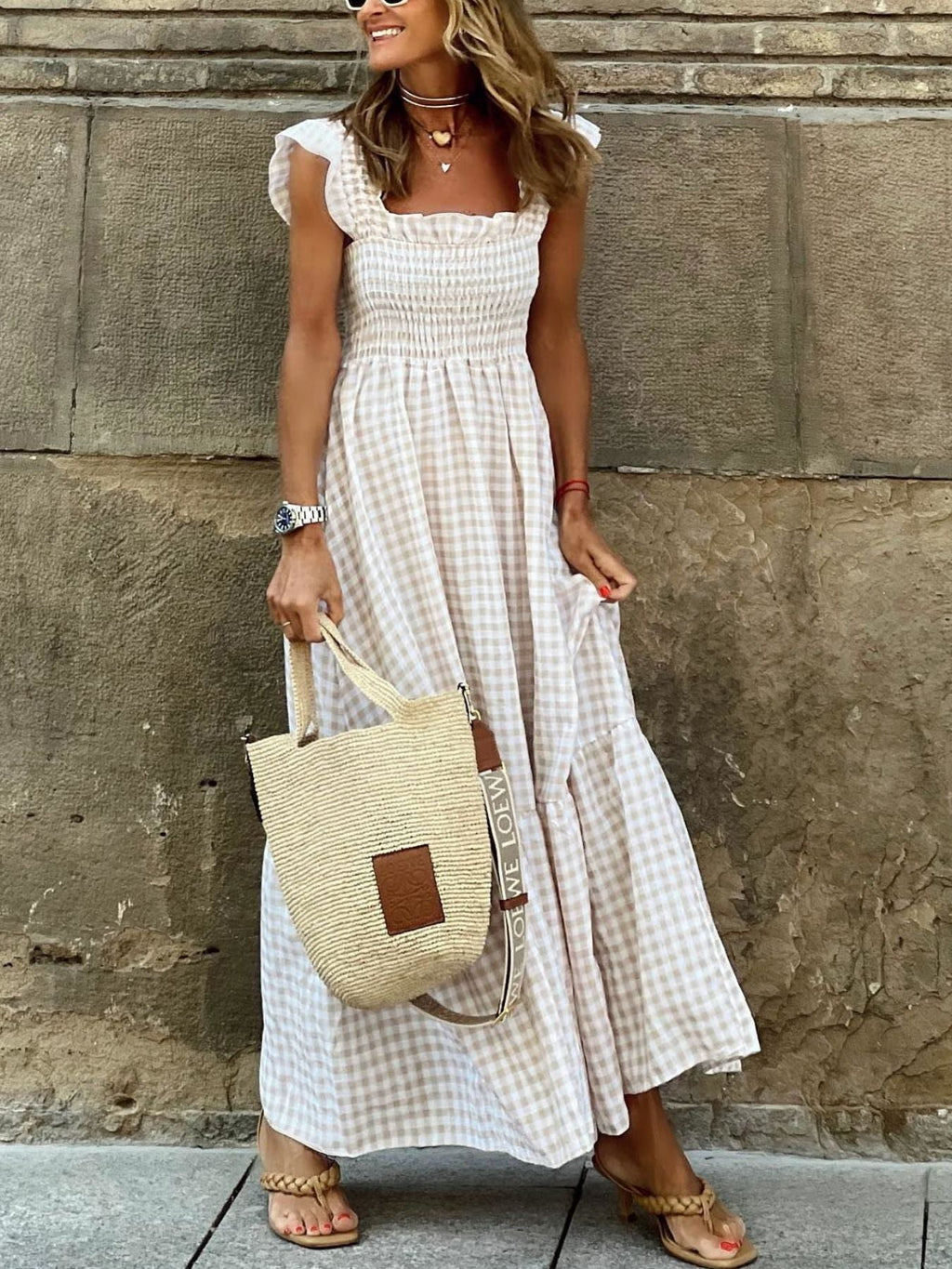 Kariertes Maxikleid mit Rüschenärmeln