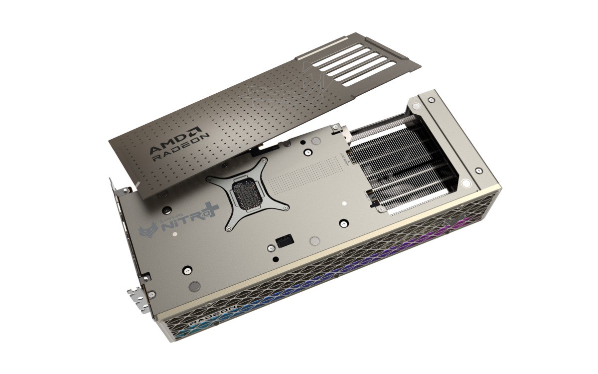 Tarjeta Gráfica para Gaming Sapphire 11348-01-20G Nitro+ AMD Radeon RX 9070 XT