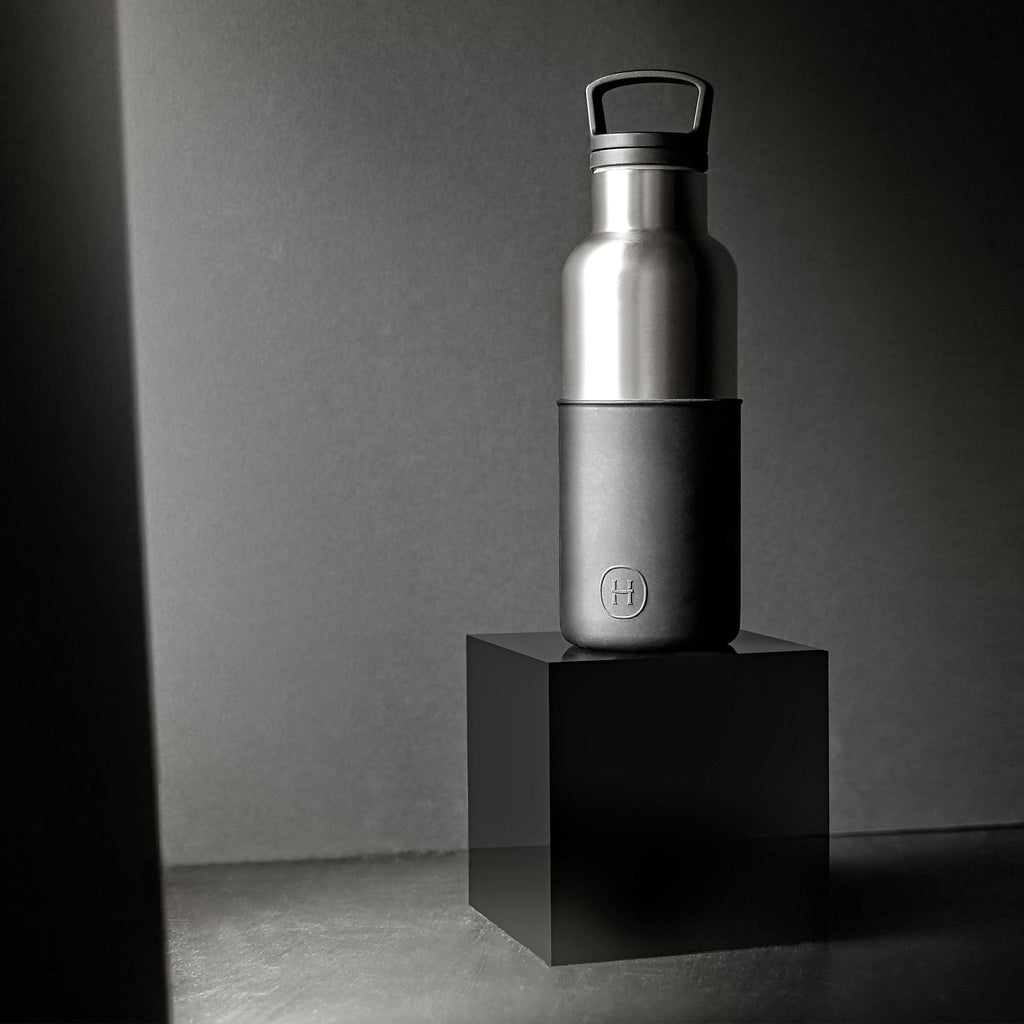 Titanium grey-Ink Black 16 Oz