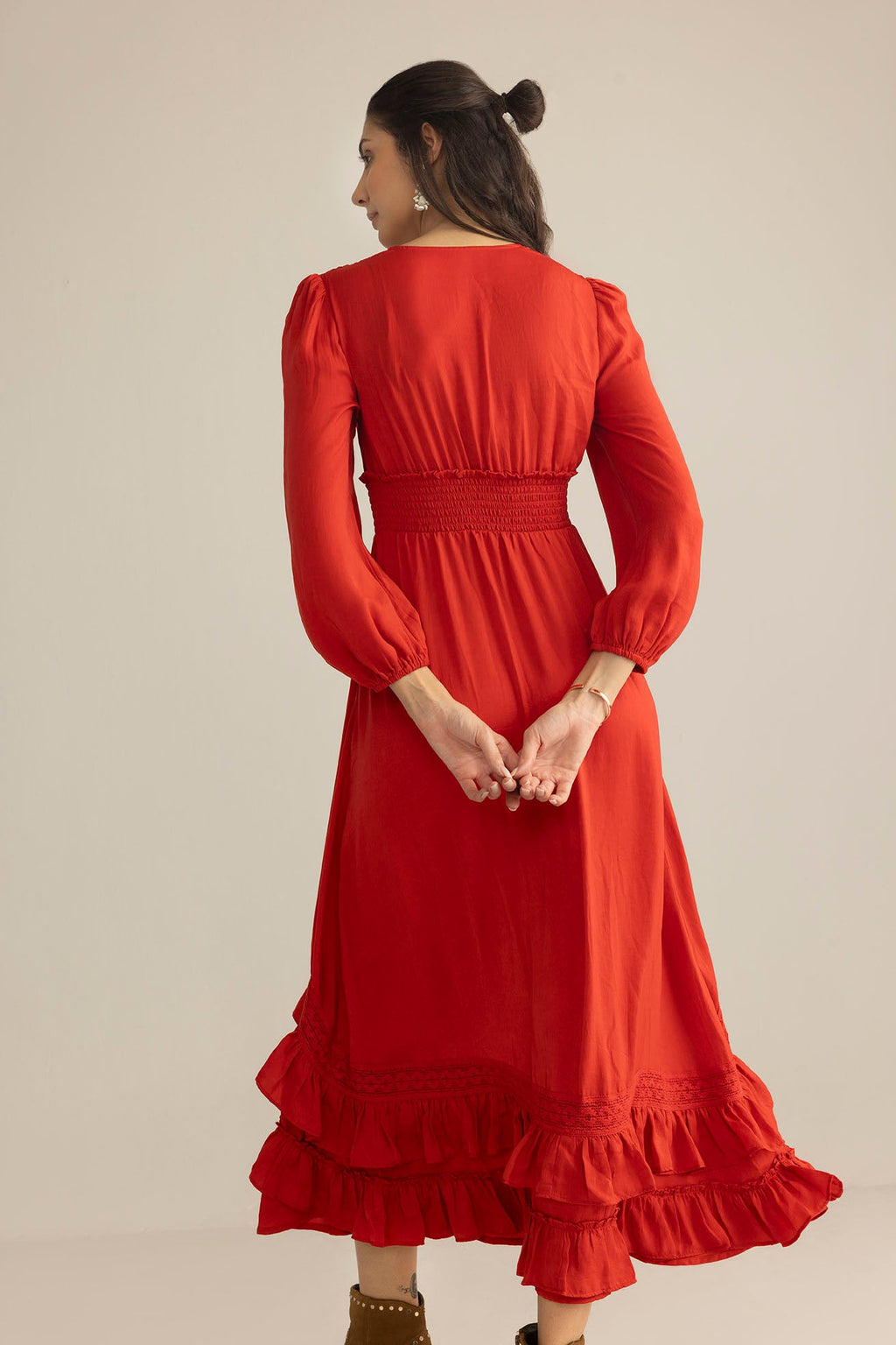 Rumba Rouge Satinkleid in Spiced Red