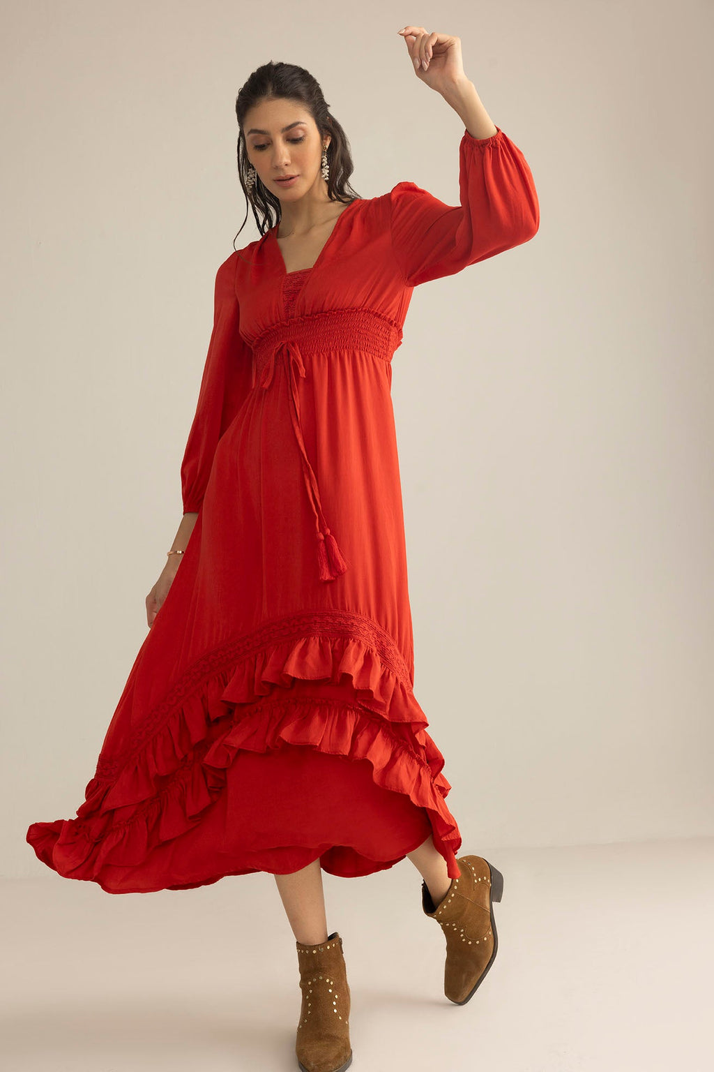 Rumba Rouge Satinkleid in Spiced Red
