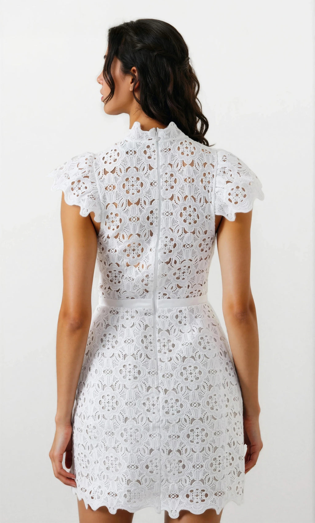 Rowen Hourglass Lace Dress – Orchid White