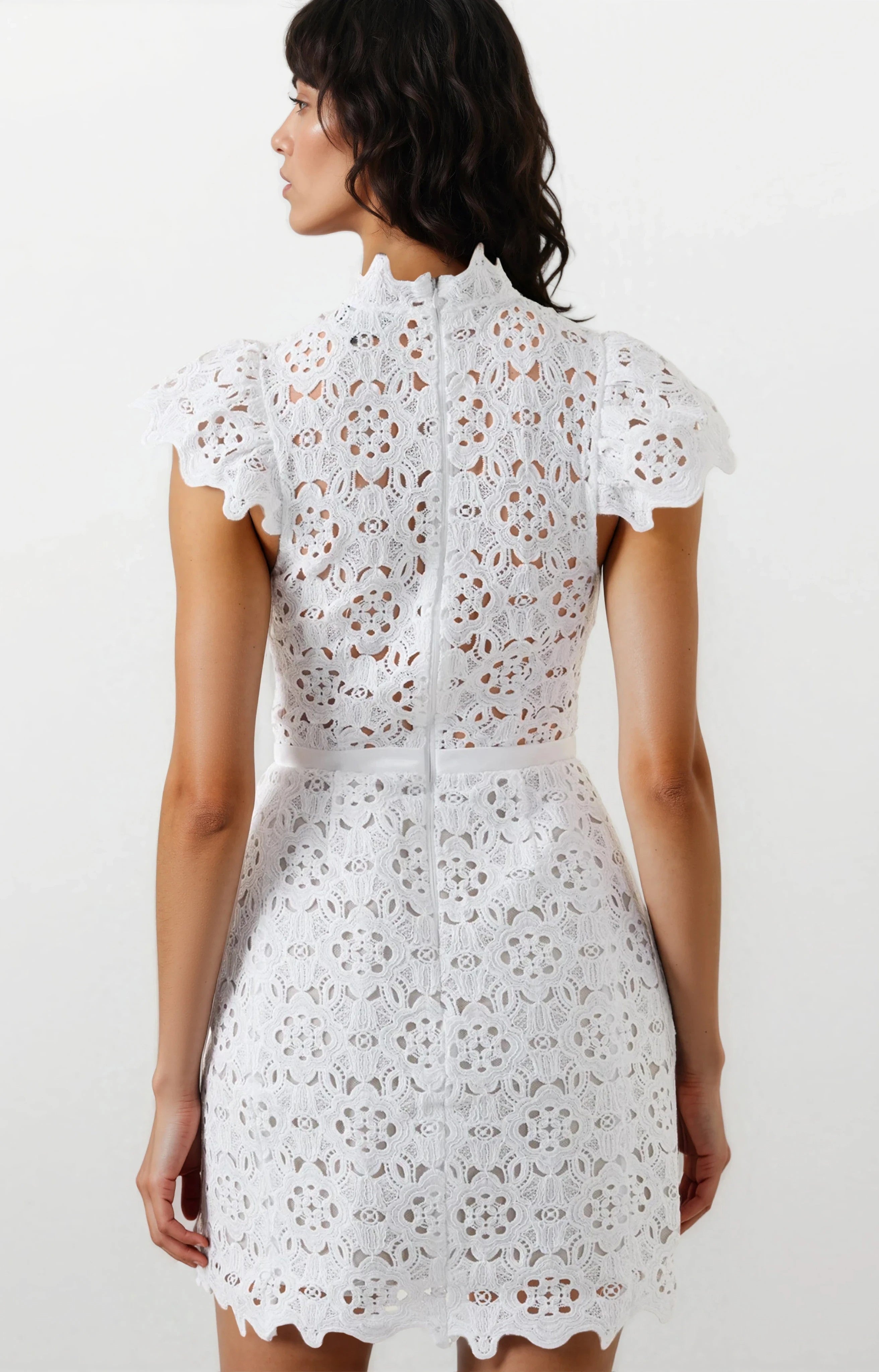 Rowen Hourglass Lace Dress – Orchid White
