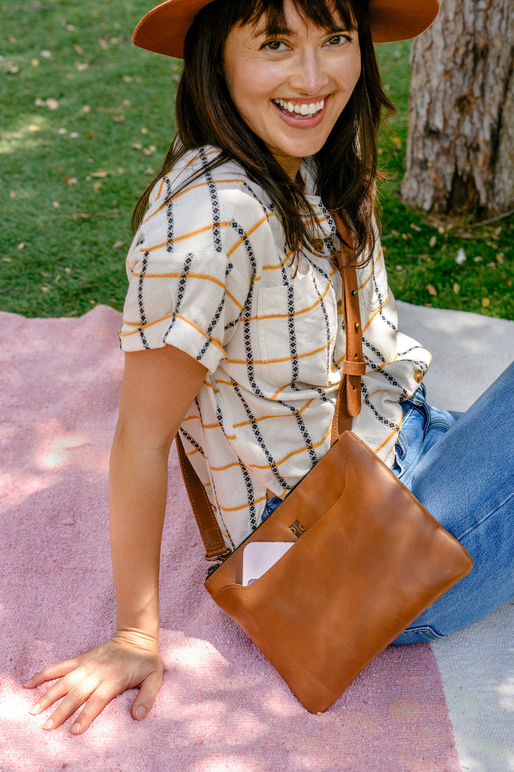 Simple Crossbody