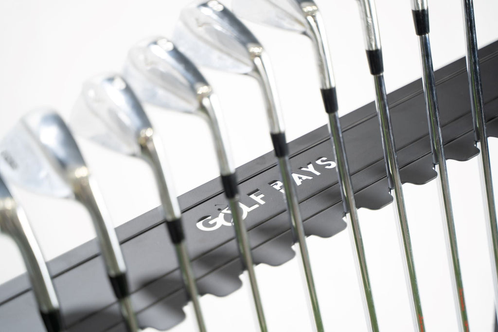 Estante de almacenamiento para palos de golf GolfBays, con capacidad para 14 palos, estante de almacenamiento de equipos para interiores