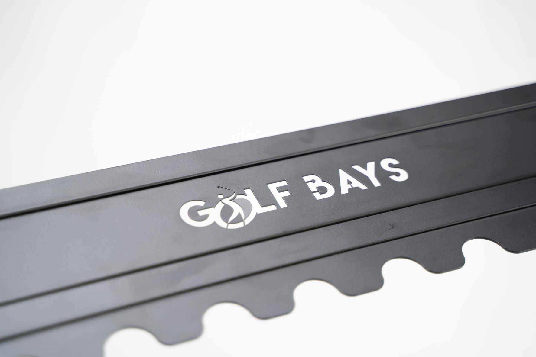 Estante de almacenamiento para palos de golf GolfBays, con capacidad para 14 palos, estante de almacenamiento de equipos para interiores