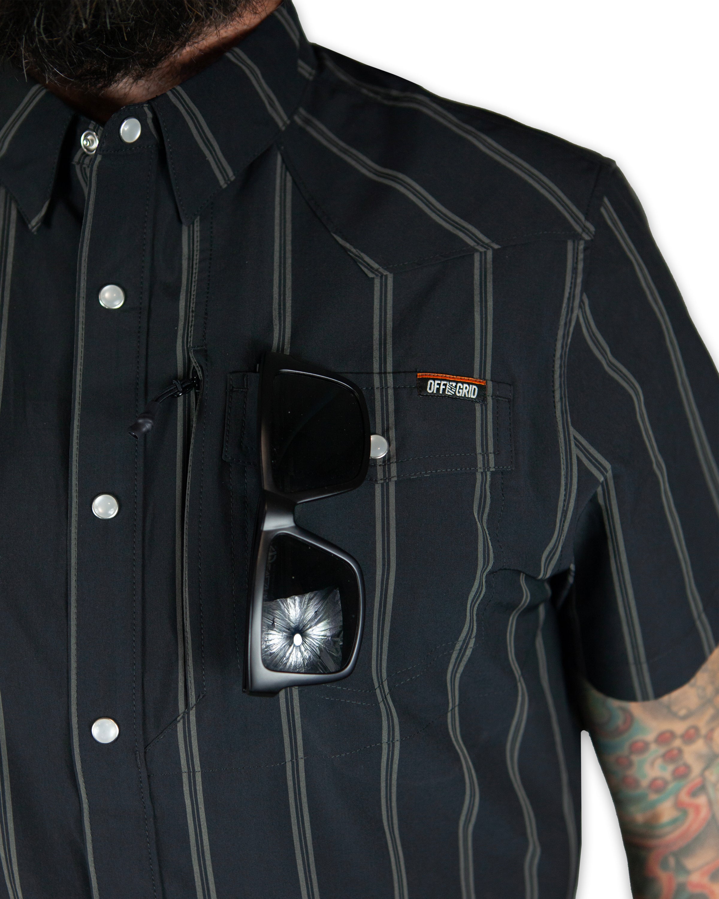 Camisa Daryll SS - Negro Vintage