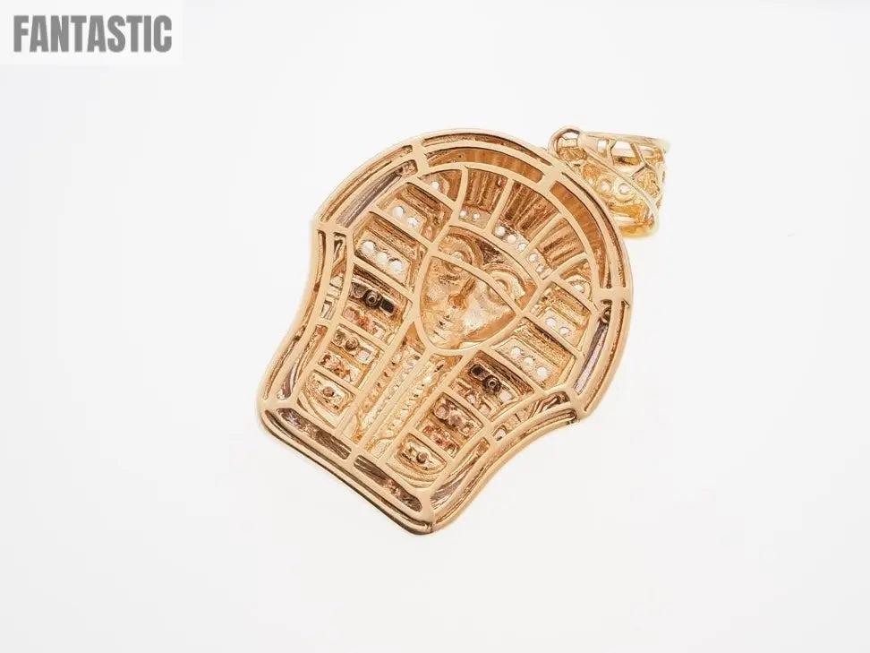 Dazzling 14K Gold Farnon Pendant with Cubic Zirconia |