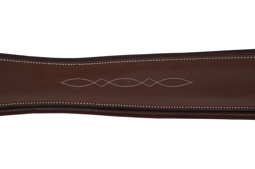 Cincha de cuero Huntley Equestrian Sedgwick con costuras decorativas y acolchada con forma contorneada y elástico en ambos extremos