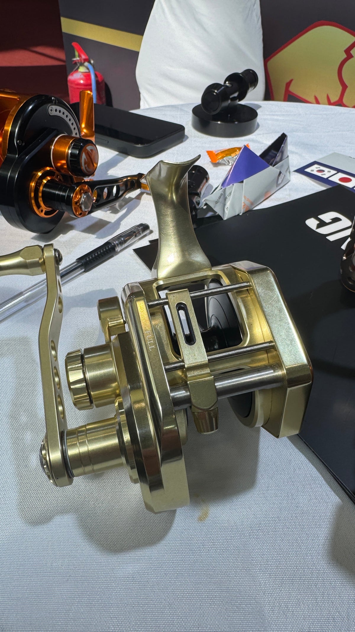 Madox + Palmarius ProPower™ KS3000-G Underhand Jigging Reel