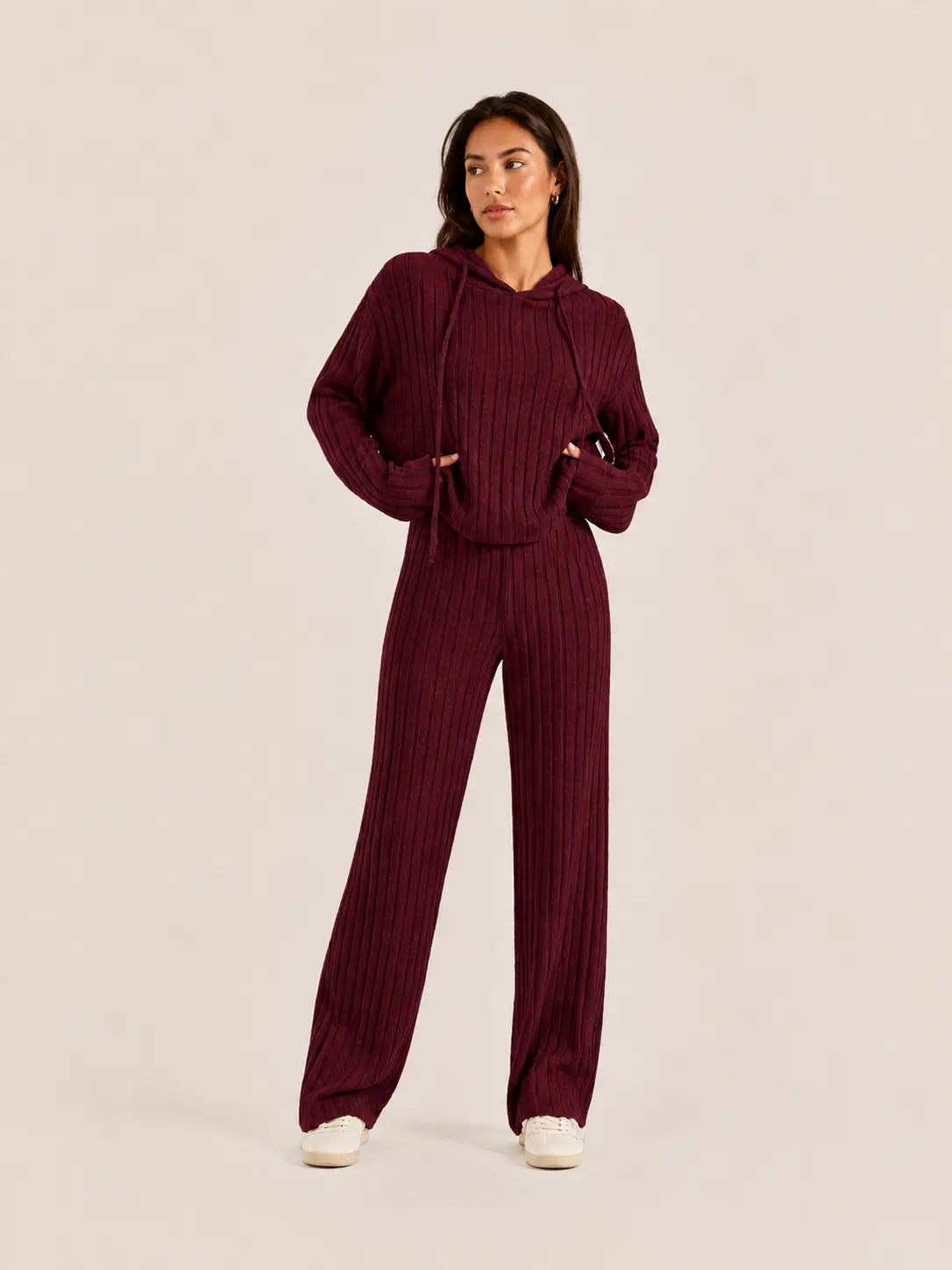 LÁVINE™ Hooded Loungewear Set for Women – 2 Piece Outfit