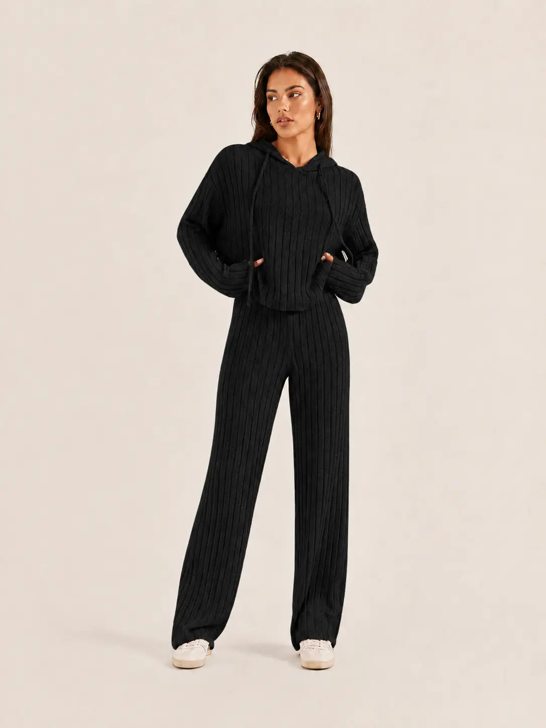 LÁVINE™ Hooded Loungewear Set for Women – 2 Piece Outfit