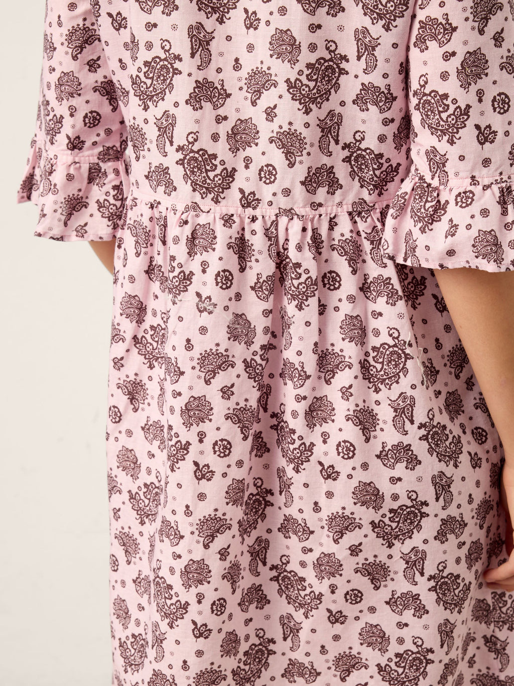 Linen Paisley Pintucked Ruffle-Cuff Maxi Dress MAELYN
