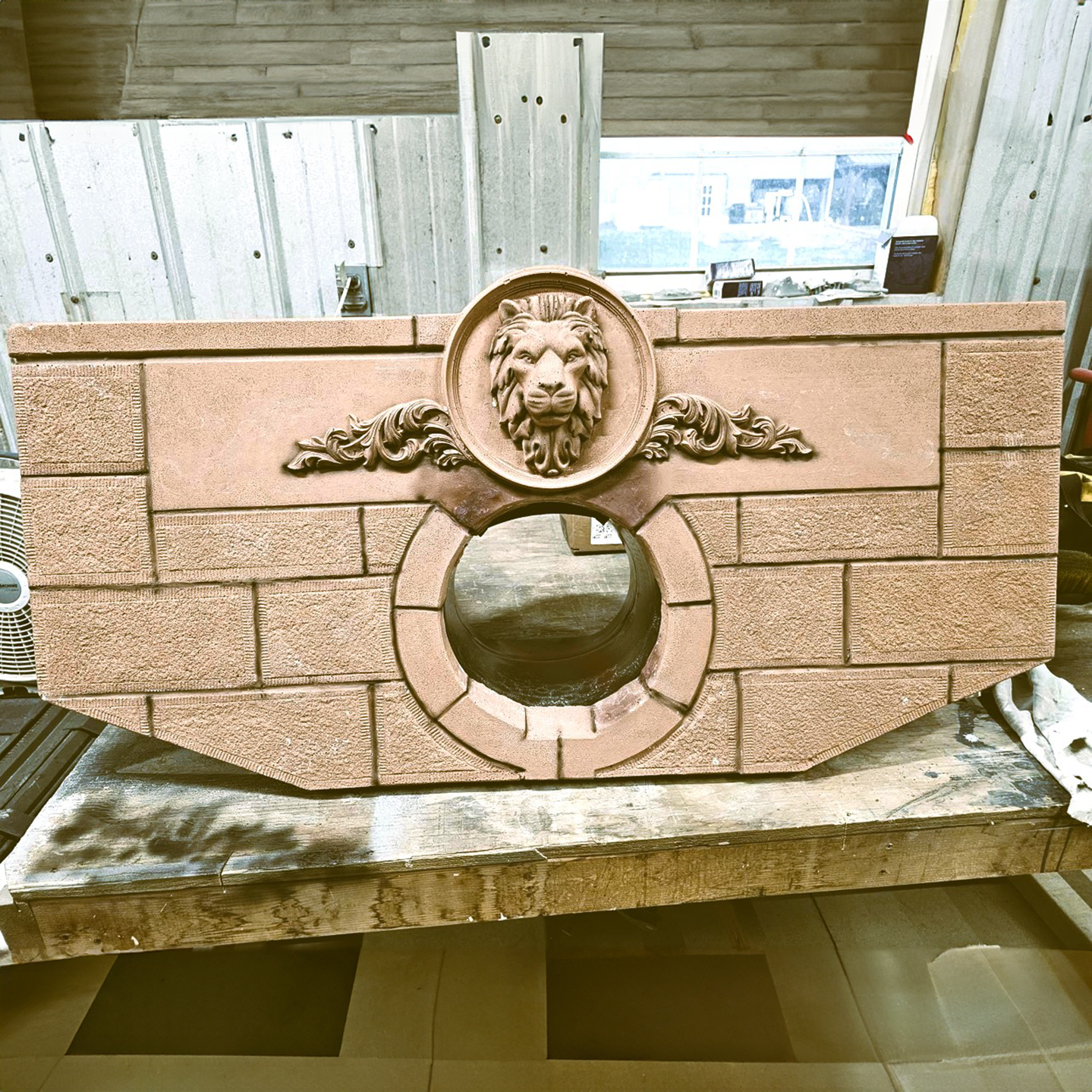Tapas de Alcantarilla de Hormigón Prefabricado (GFRC) - Puente de los Leones