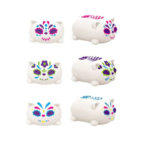 NeeDoh: Gatos Calavera de Azúcar - Colores Aleatorios