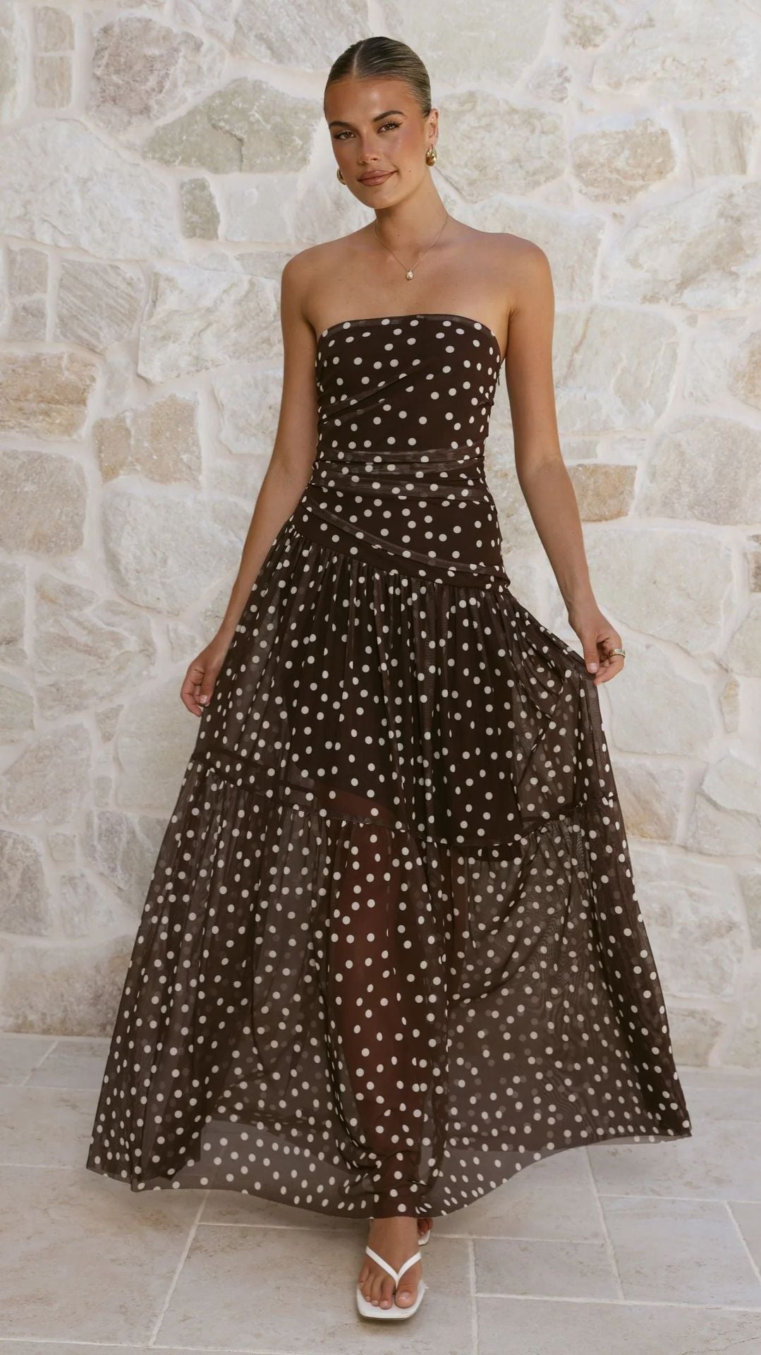 Vestido largo con hombros descubiertos, estampado de lunares, fruncido en el pecho y de malla para mujer