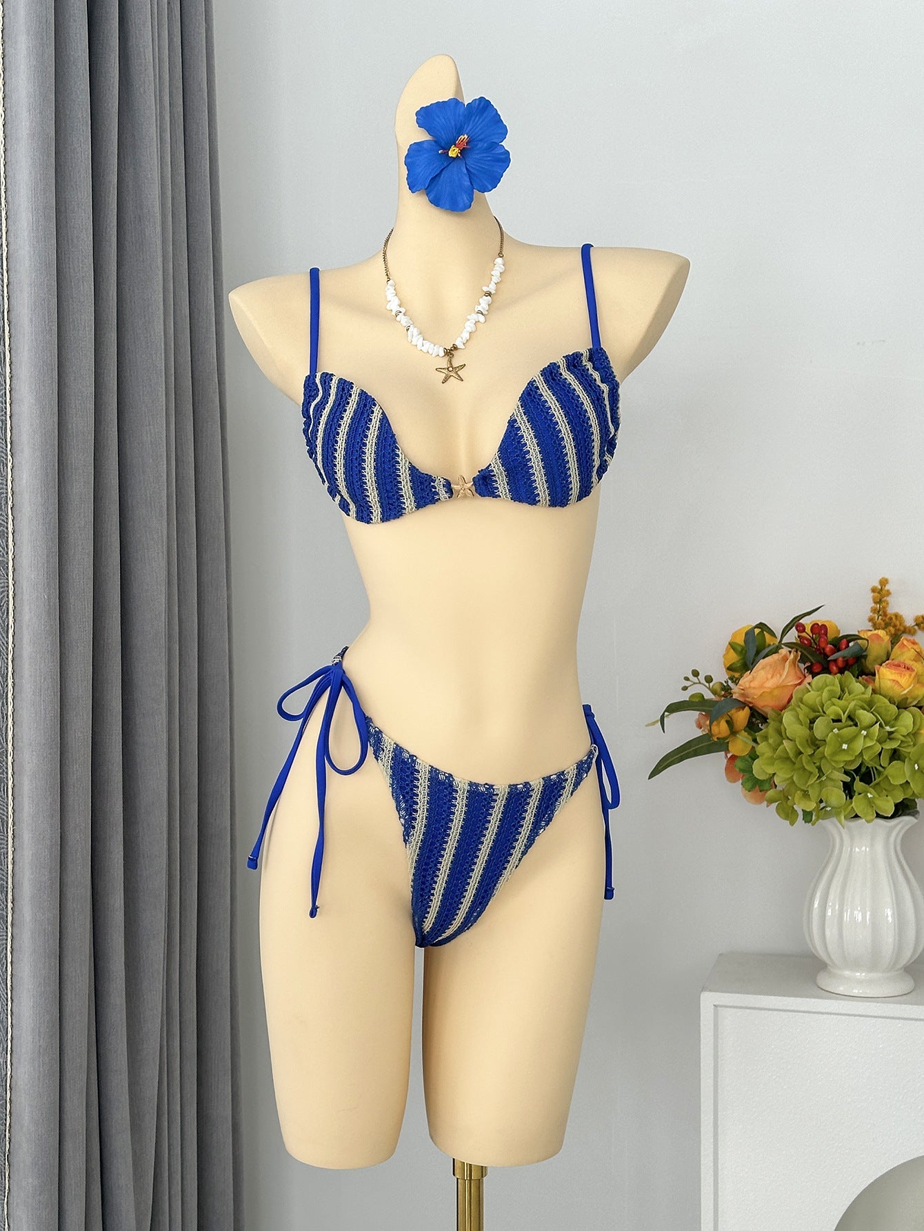 Atractivo Top de Bikini Halter a Rayas con Cordones para Vacaciones en la Playa, Traje de Baño de Dos Piezas