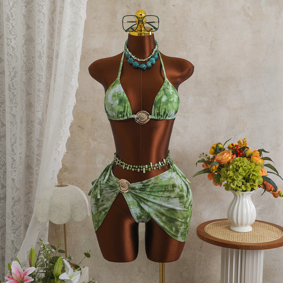 Bañador sexy de tres piezas de malla teñido anudado con cuello halter y bikini con bandas para vacaciones