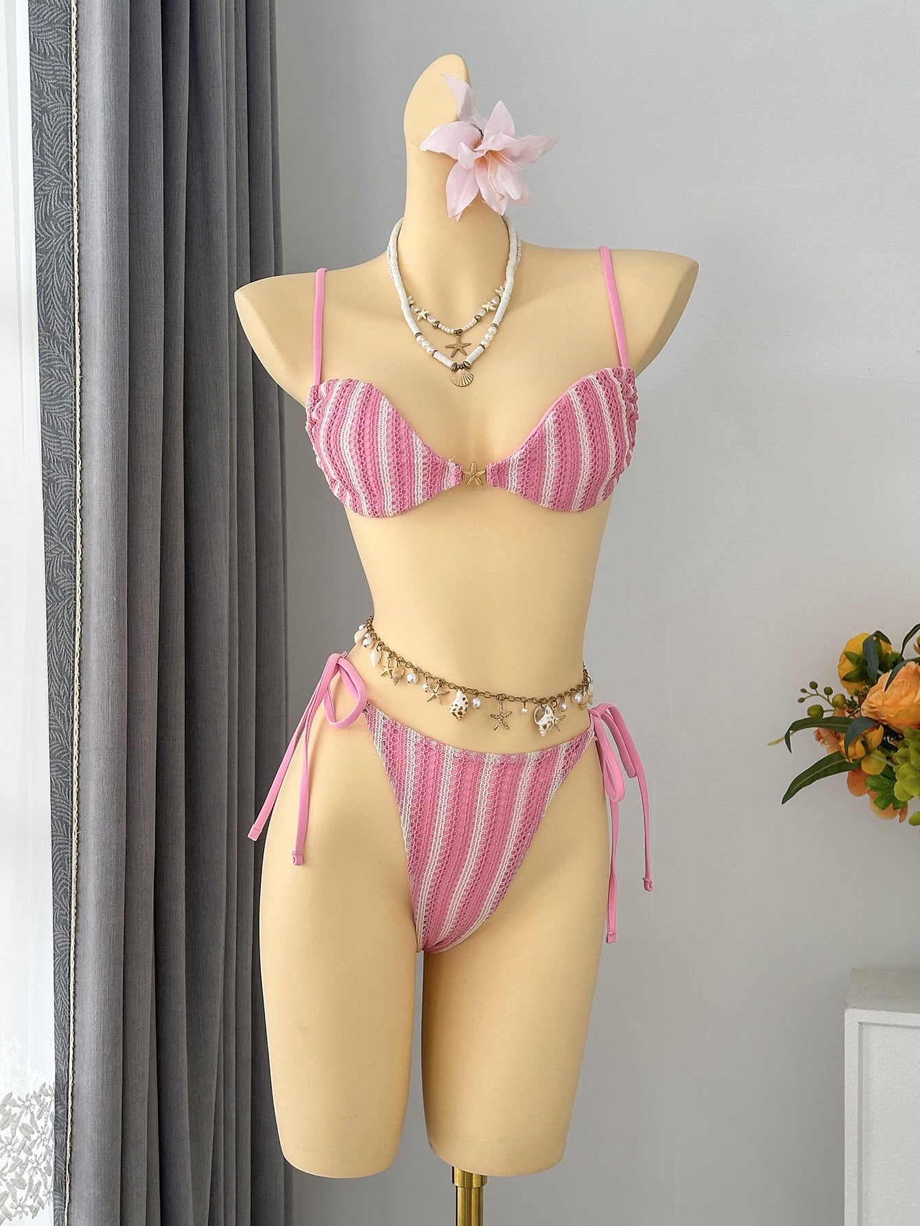 Atractivo Top de Bikini Halter a Rayas con Cordones para Vacaciones en la Playa, Traje de Baño de Dos Piezas