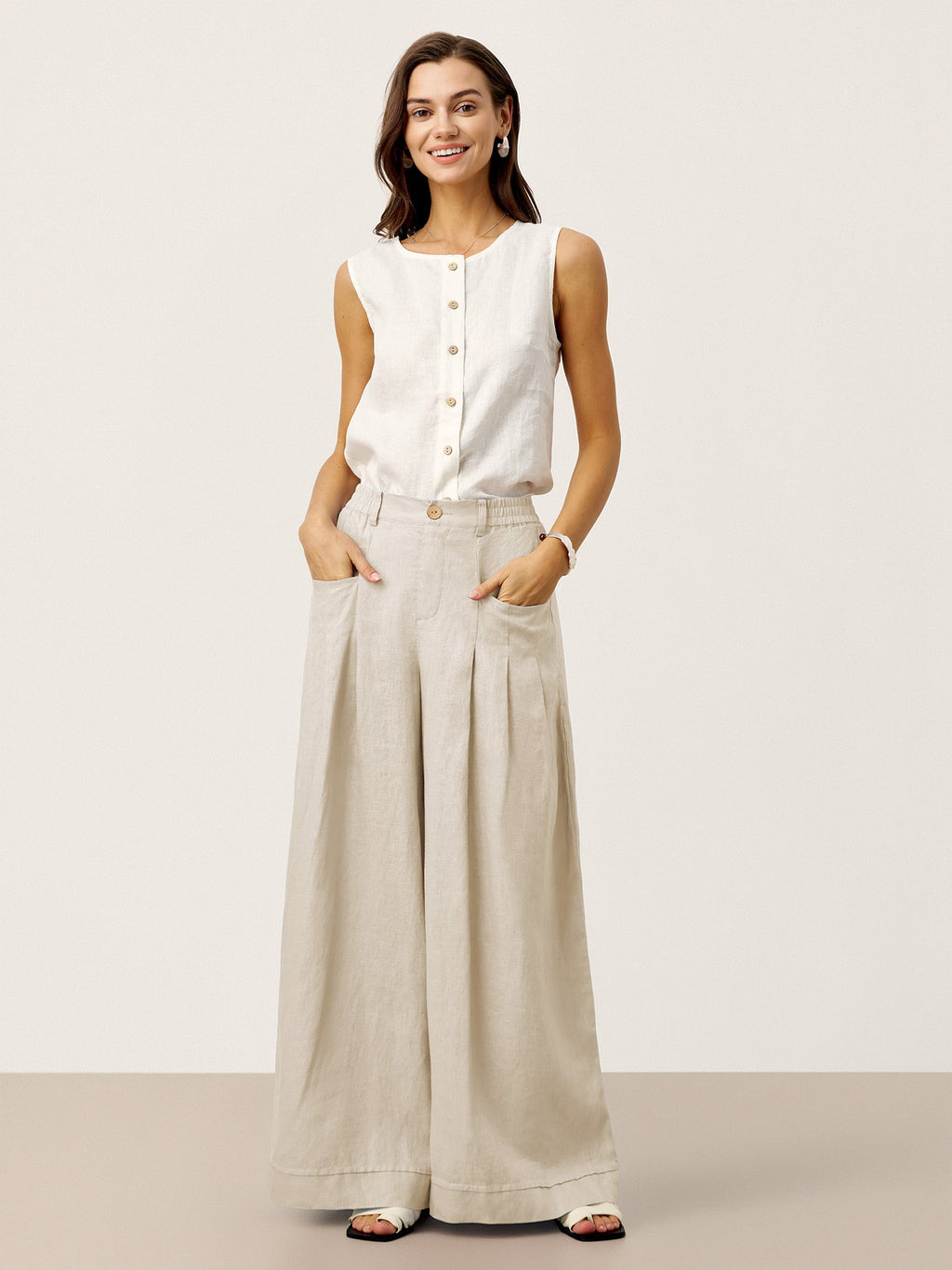 Pantalones VERIDIANA de lino 100% con pliegues esculpidos y espalda elástica, de corte relajado