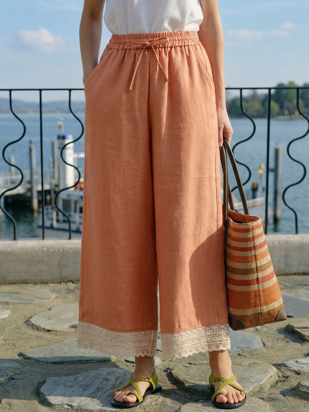 Pantalones de pernera ancha con dobladillo de encaje 100% lino DARBY