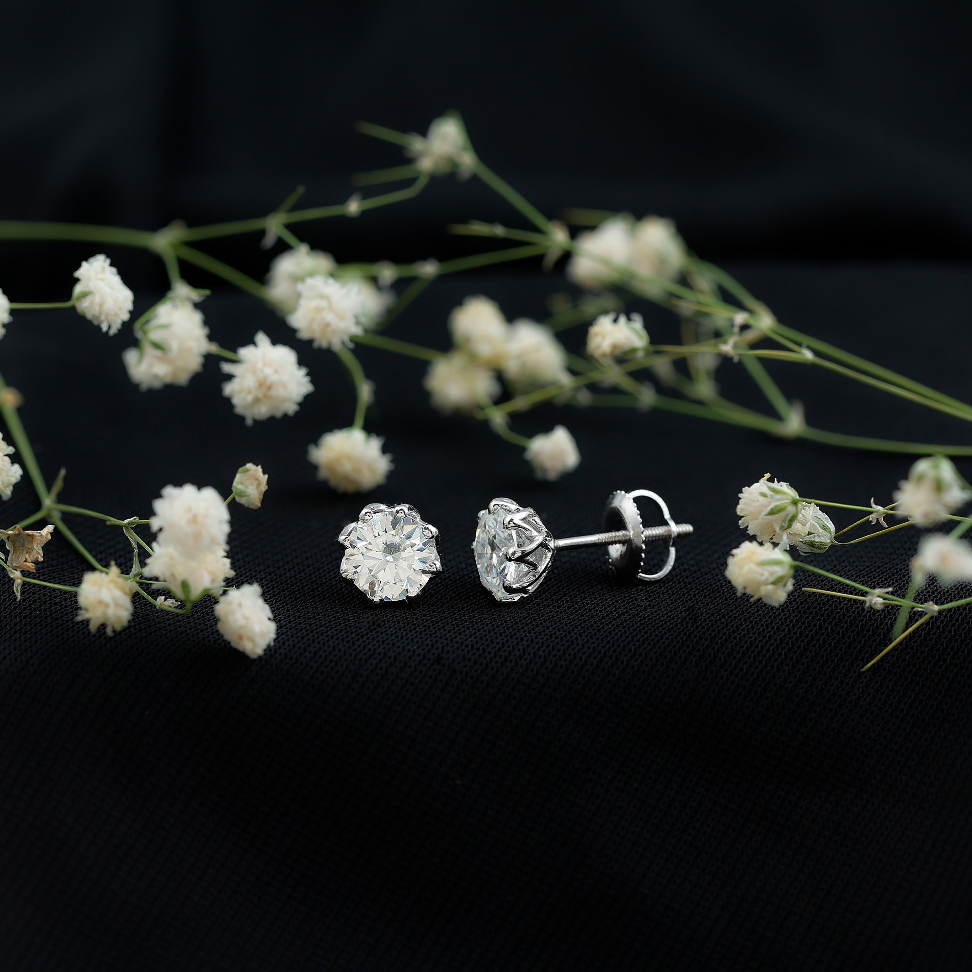 1.9 Carat Round Cut Cubic Zirconia Solitaire Stud Earrings in Silver