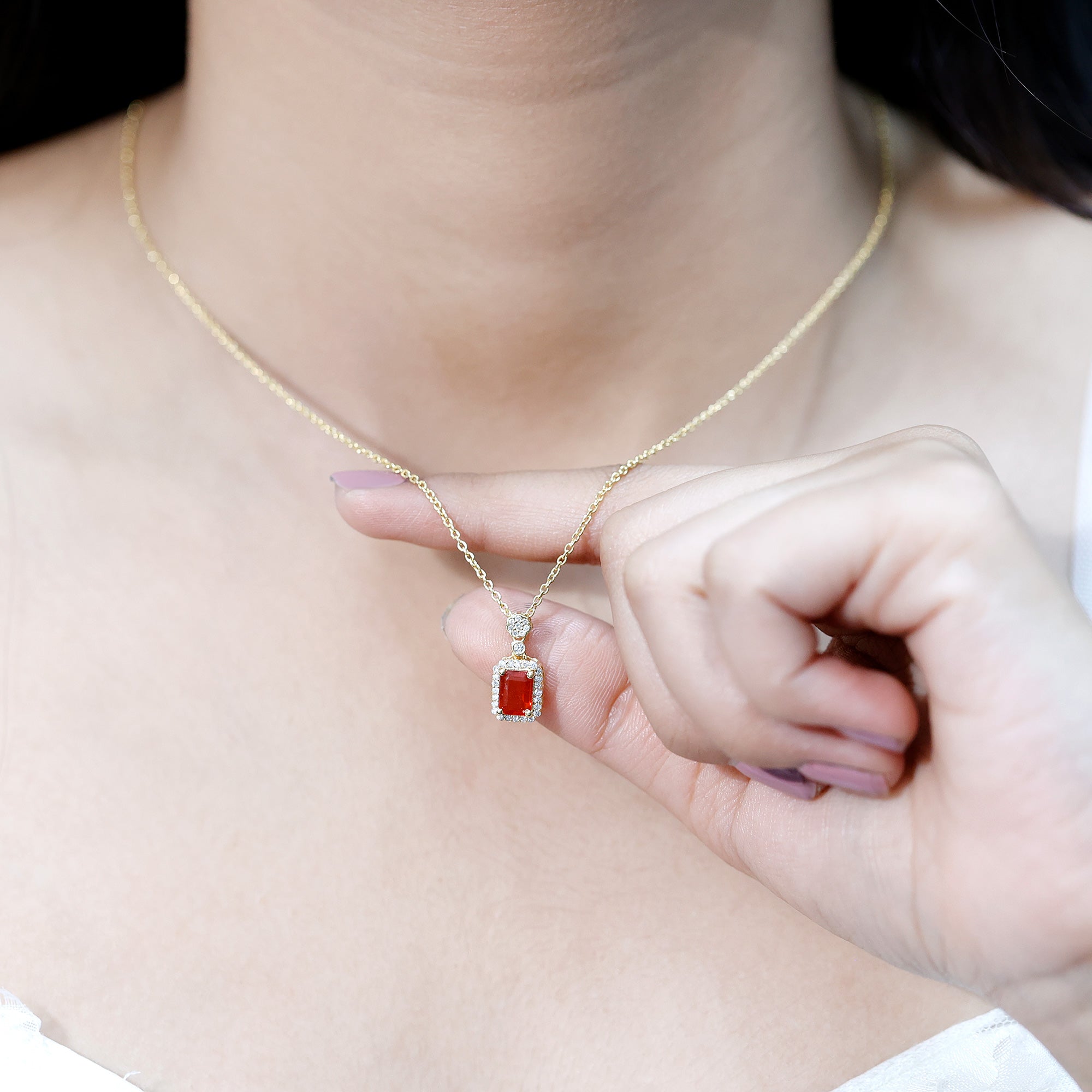 Vintage Style 1 Carat Emerald Cut Fire Opal Necklace with Diamond