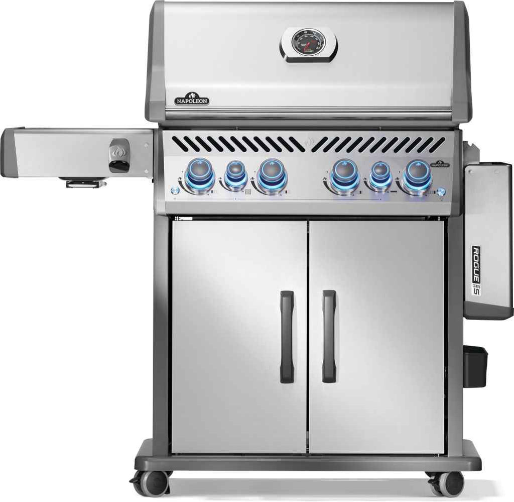 Parrilla a gas Patio Elegance Rogue PRO‑S 525 RSIB con quemadores laterales y traseros infrarrojos