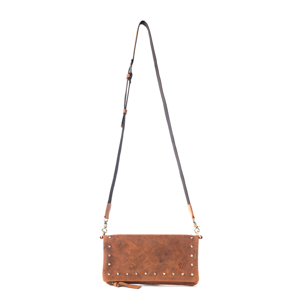 Yellowstone Palisade Clutch mit Nieten in Amber