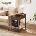 VASAGLE Mesa Auxiliar con Enchufe Múltiple, Mesa Auxiliar Estrecha con Puertos USB, Bolsillos, Mesita de Noche, para Sala de Estar, Dormitorio