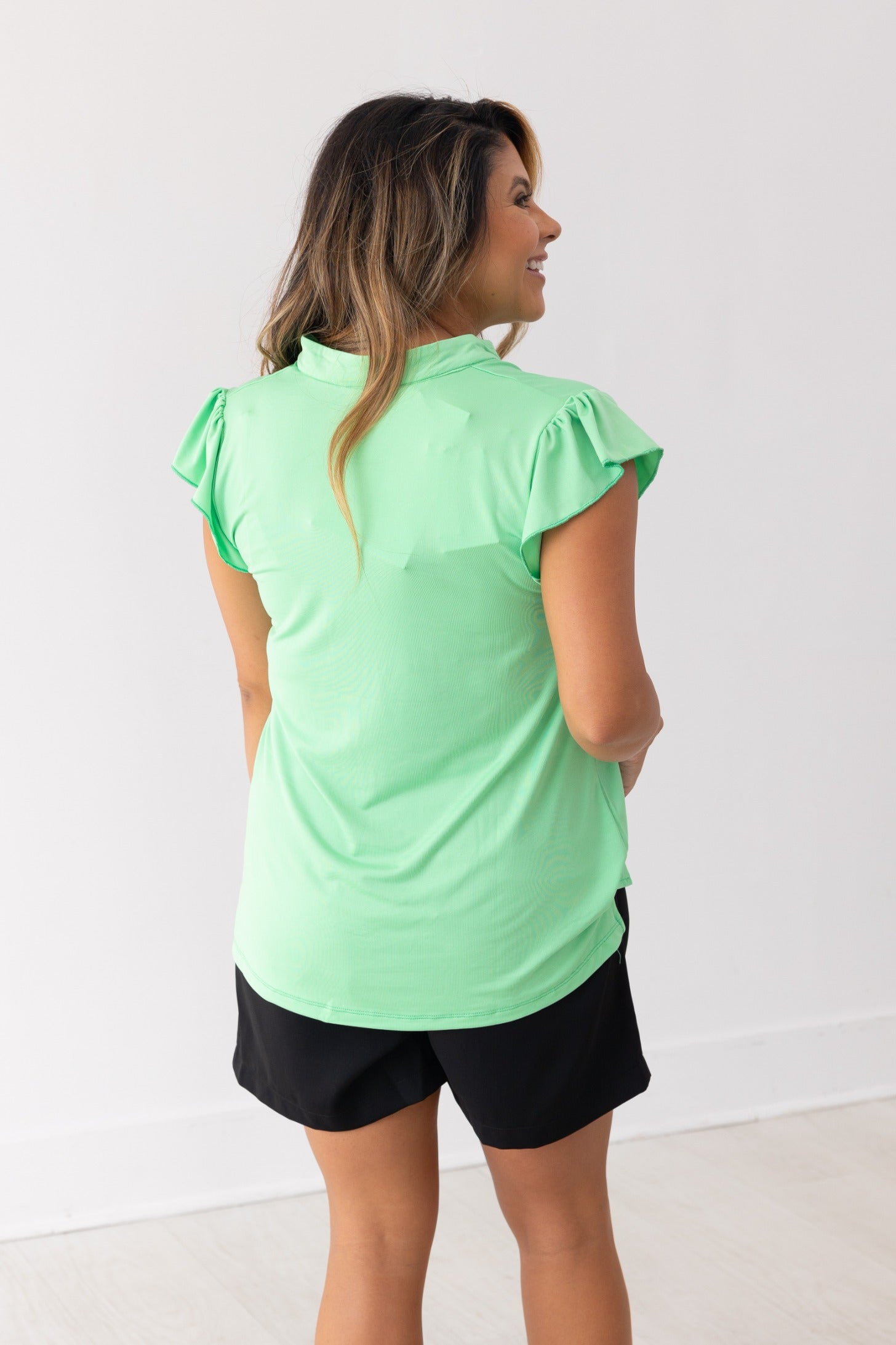 Das Nicole V-Neck Top, Limettengrün