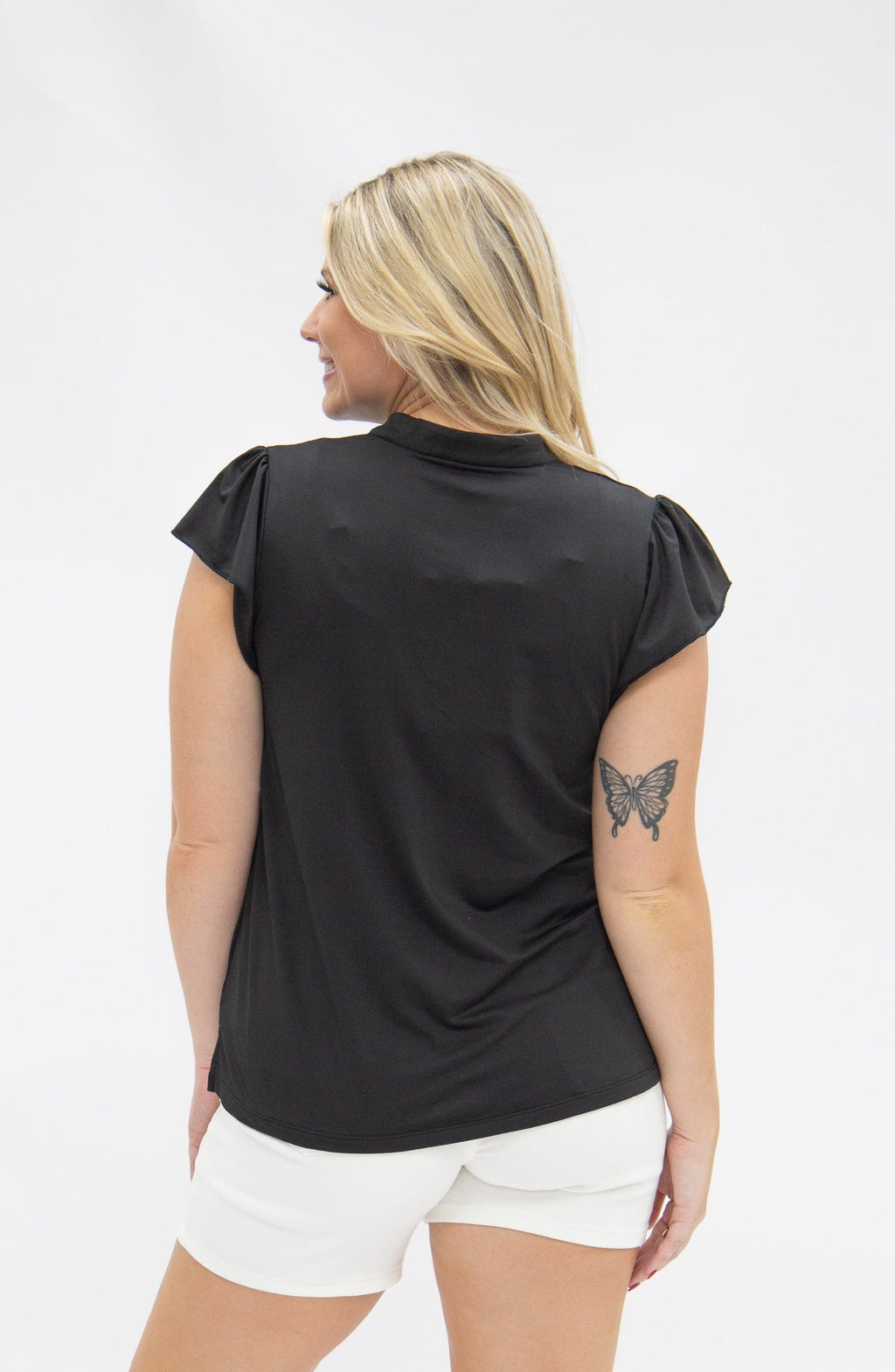 Top Nicole con cuello en V, negro