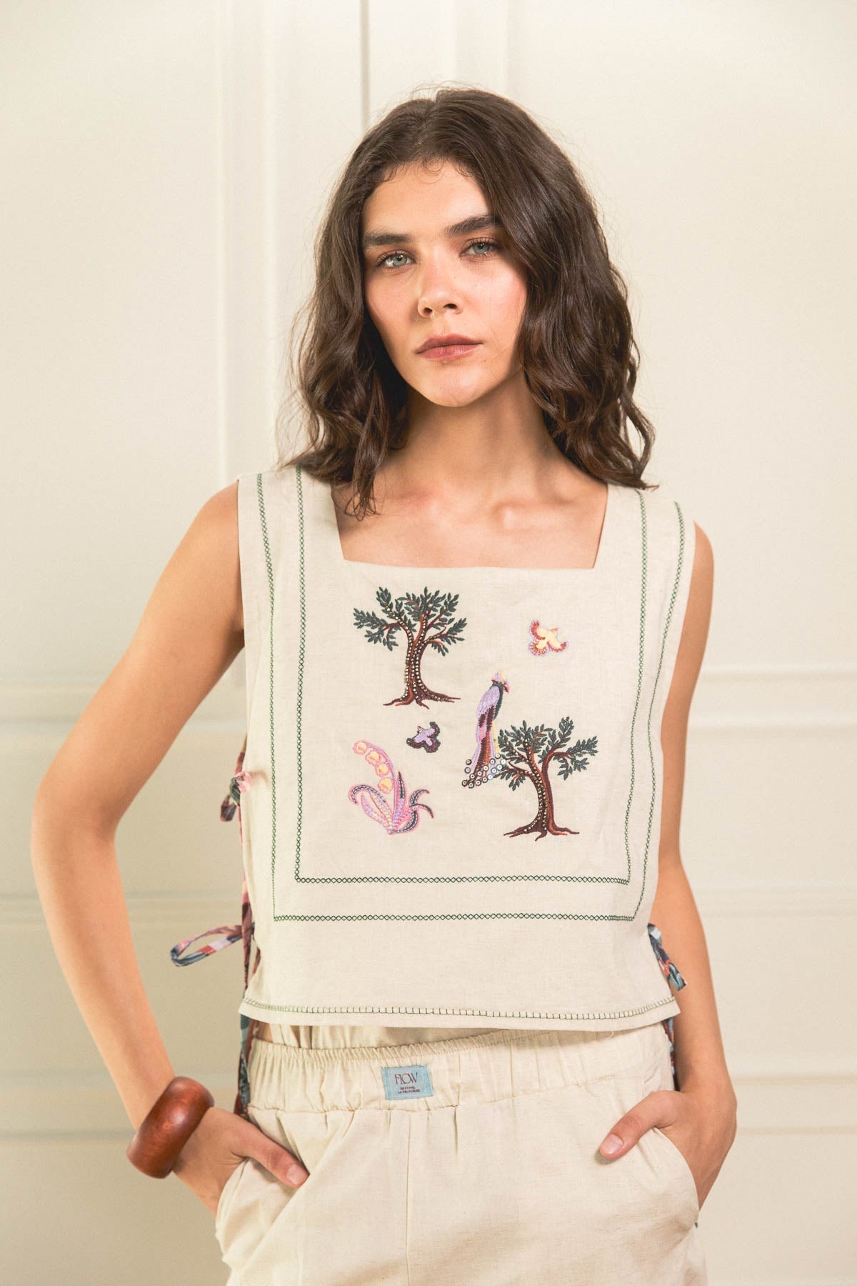 Top Greenhouse Ivory