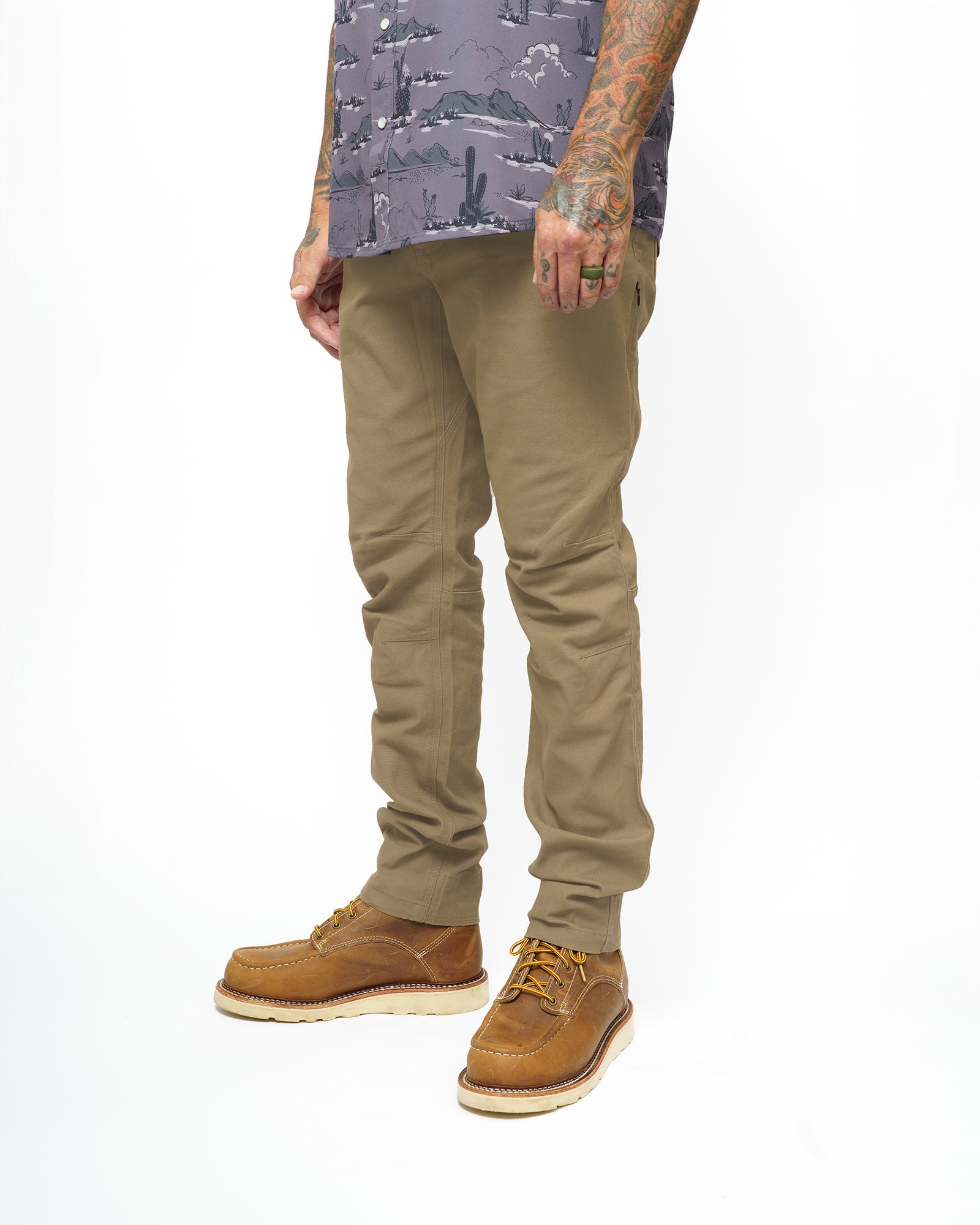 Pantalones de corte ajustado Trailblazer - Coyote