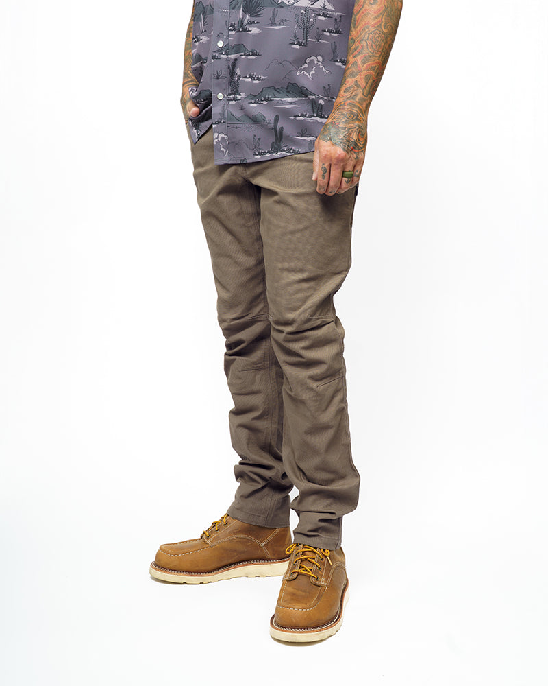 Pantalones Trailblazer de corte cónico - Deadwood